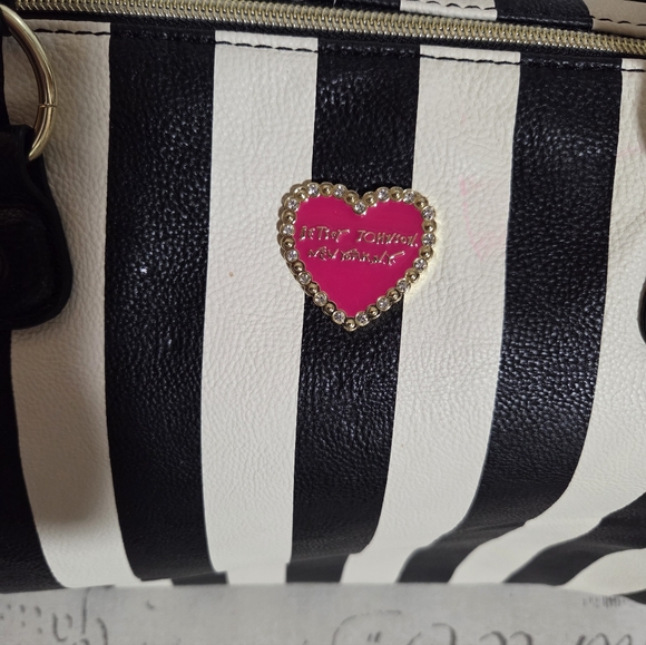 Betsey Johnson Black and White Striped Satchel w/Pink Accents - Picture 6 of 14